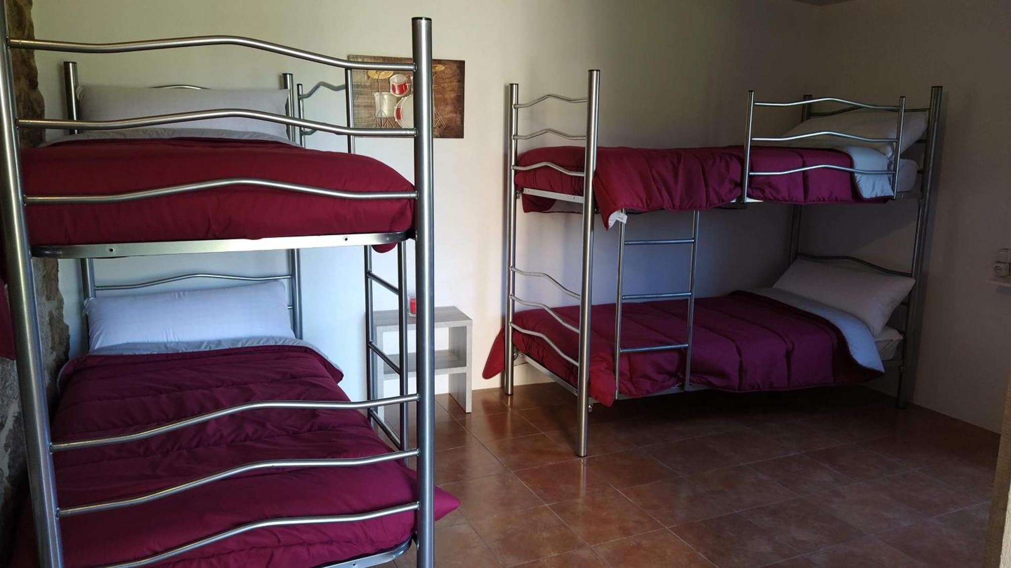 Albergue Vintecatro Кальдас-де-Рейес Экстерьер фото