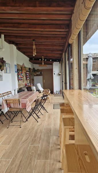 Albergue Vintecatro Кальдас-де-Рейес Экстерьер фото